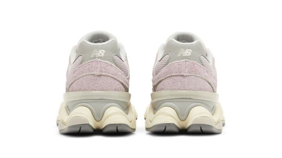 New Balance 9060 'December Sky'