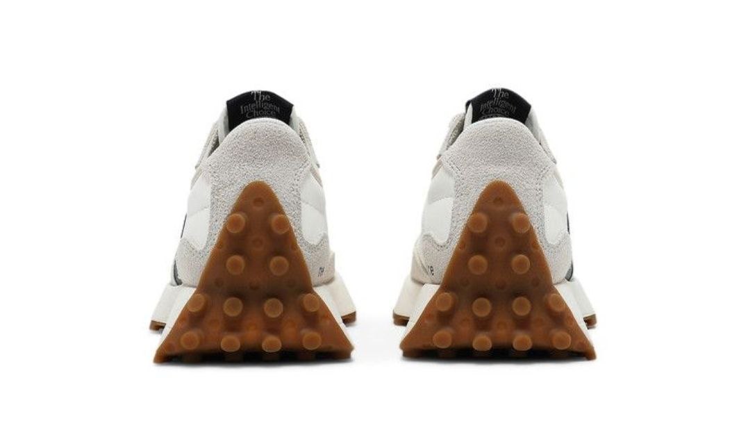 New Balance 327 'Moonbeam Outerspace'