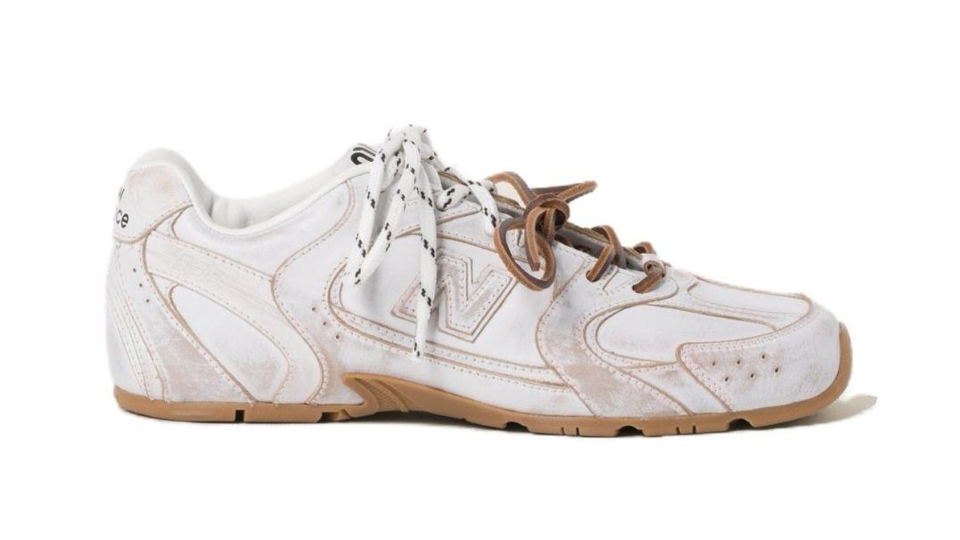 New Balance × miu miu 'White Gum'