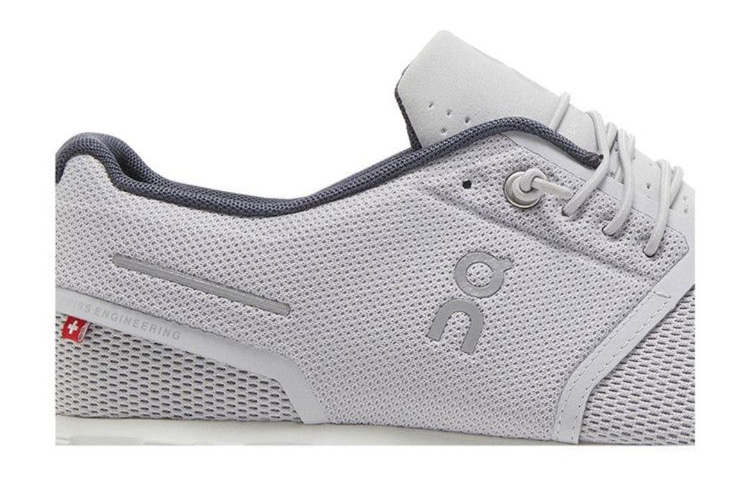 On Cloud 5 'Glacier White'