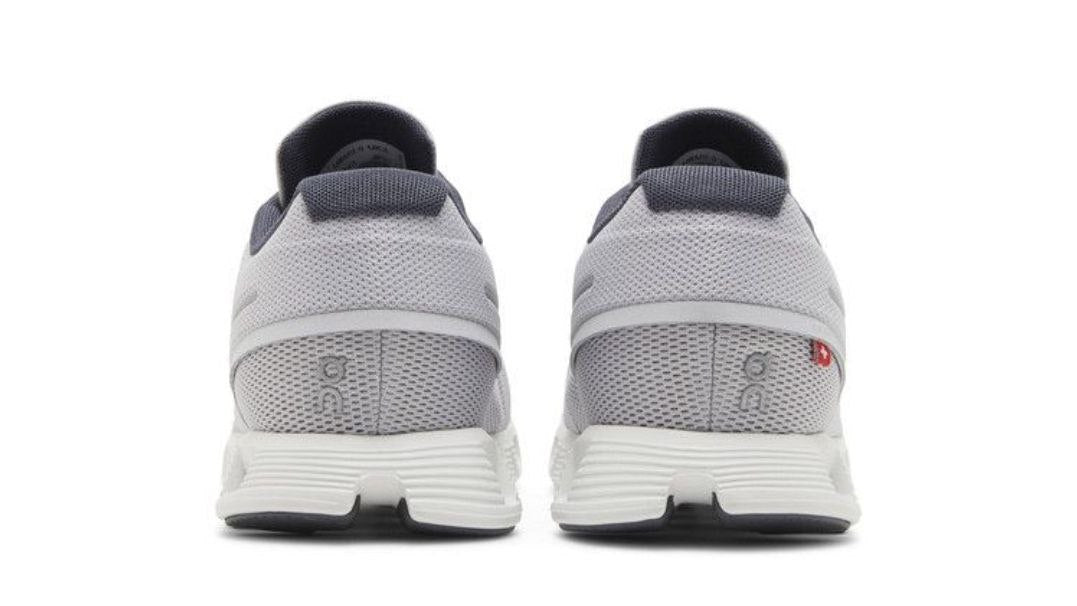 On Cloud 5 'Glacier White'