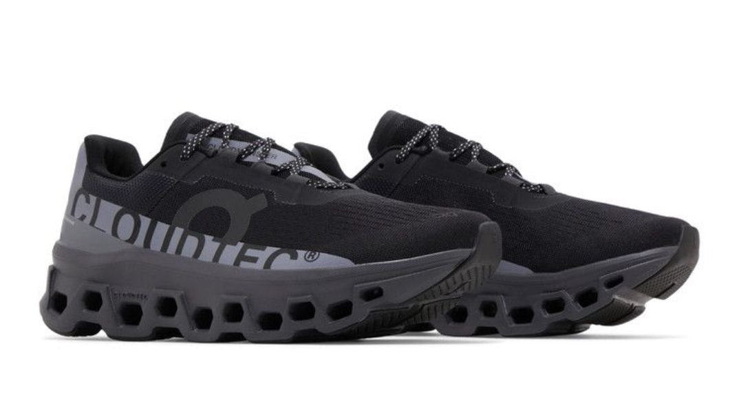 On Cloudmonster 'Black'