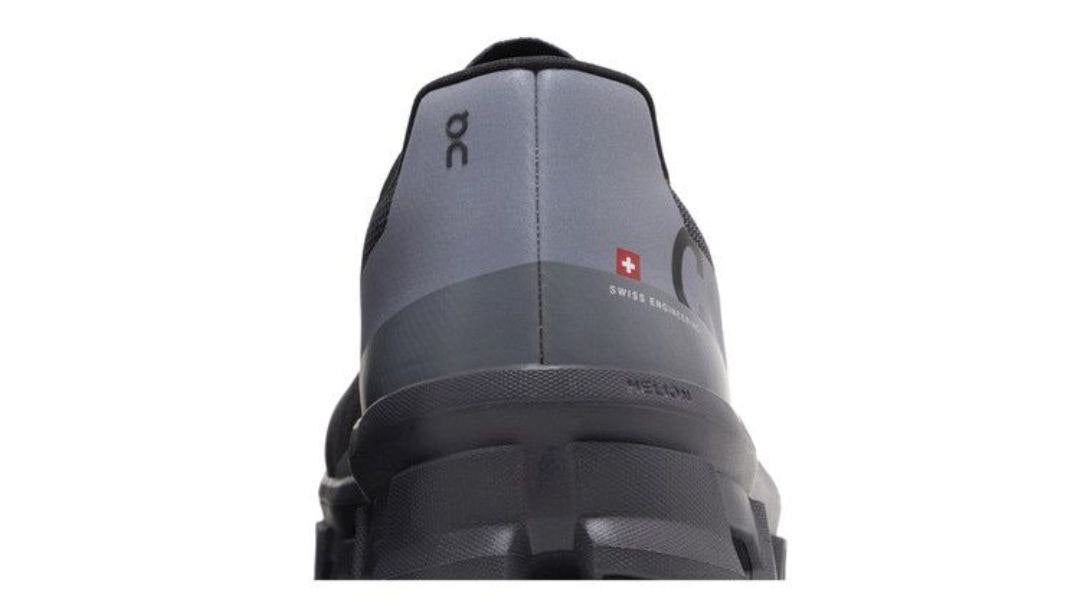 On Cloudmonster 'Black'