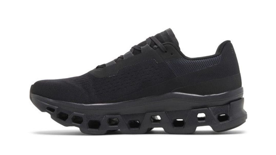 On Cloudmonster 'Black'