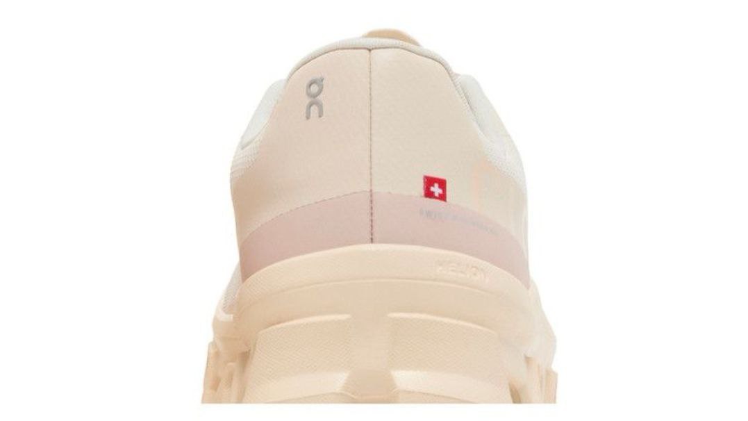 On Cloudmonster 'Moon Fawn'