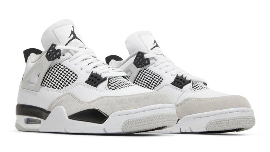 Air Jordan 4 Retro 'Military Black'