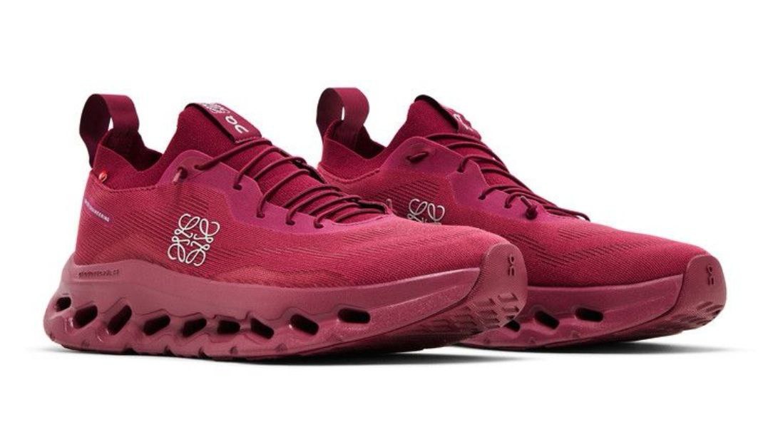 On Cloudtilt 'Beet Red'