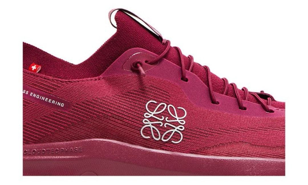 On Cloudtilt 'Beet Red'