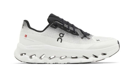 On Cloudtilt 'Black Ivory'