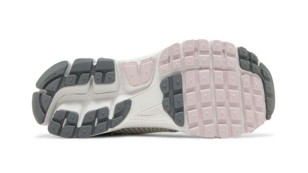 Air Zoom Vomero 5 '520 Pack - Pink Foam'