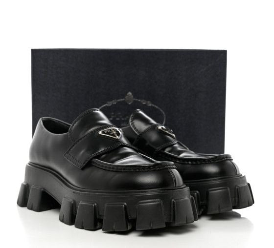 Prada 'Black'