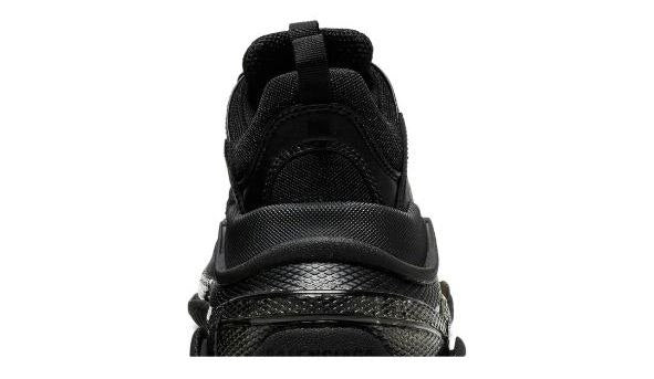 Balenciaga triple s 'Clear Sole Black'