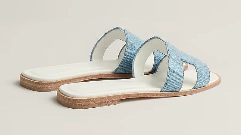 Hermès Oran sandal 'bleu clair'