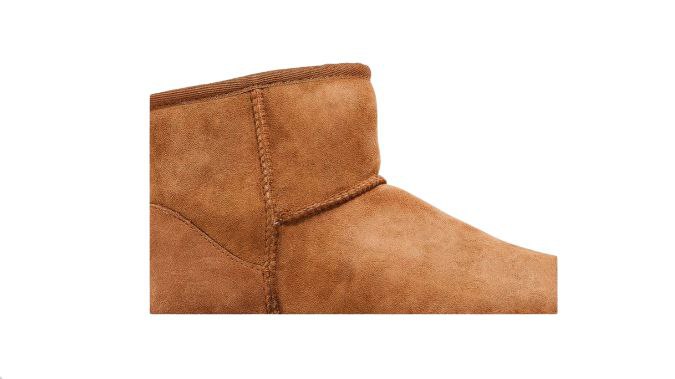 UGG Classic Mini ll Boot 'Chestunt'