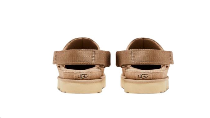 UGG Goldenstar Clog 'Sand'