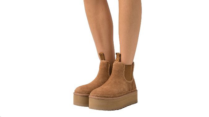 UGG Neumel Platform Boot 'Chestnut'