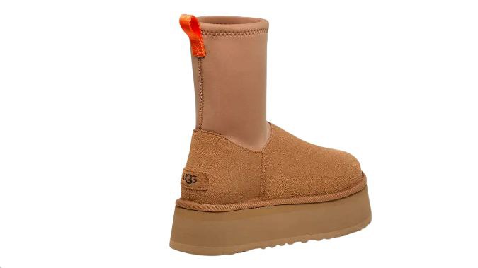 UGG Classic Dipper Boot 'Chestnut'