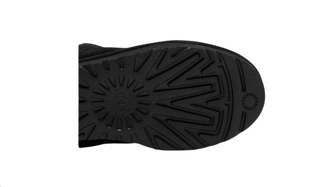 UGG Lowmel 'Black'