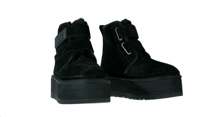 UGG Platform Chukka 'Black'