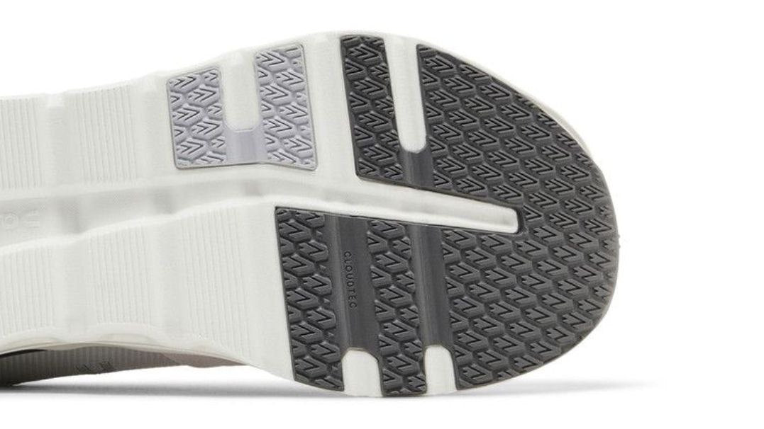 On Cloudrunner 2 'Frost White'
