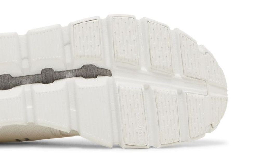 On Cloud 5 'White'