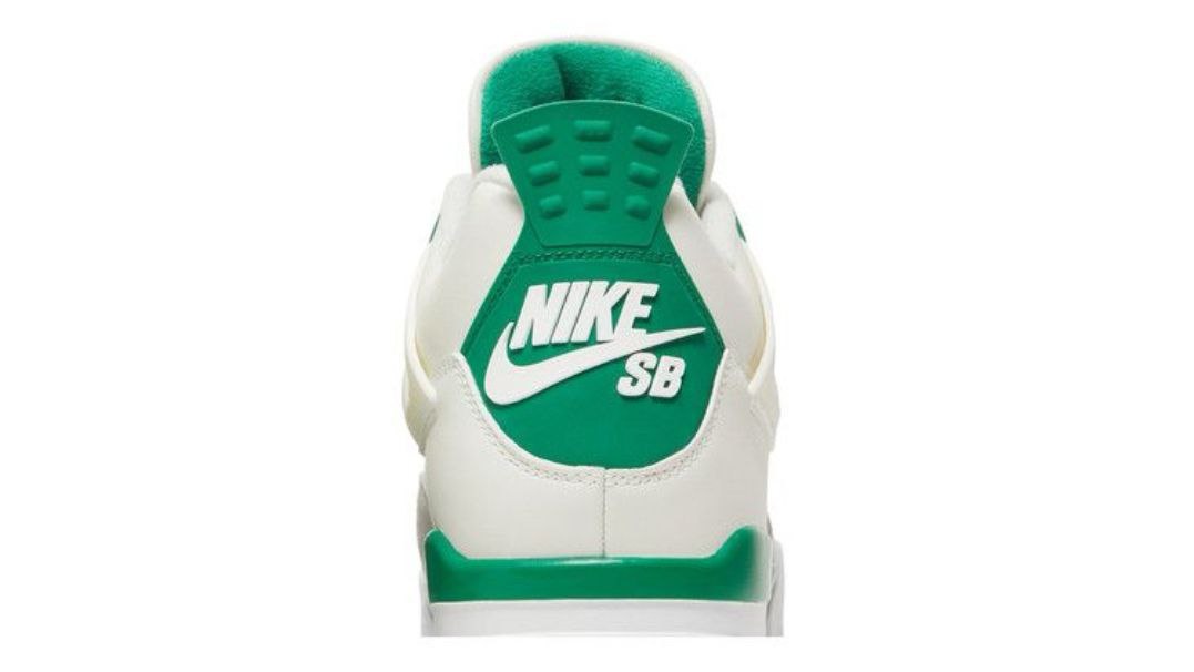Air Jordan 4 Retro × Nike SB 'Pine Green'