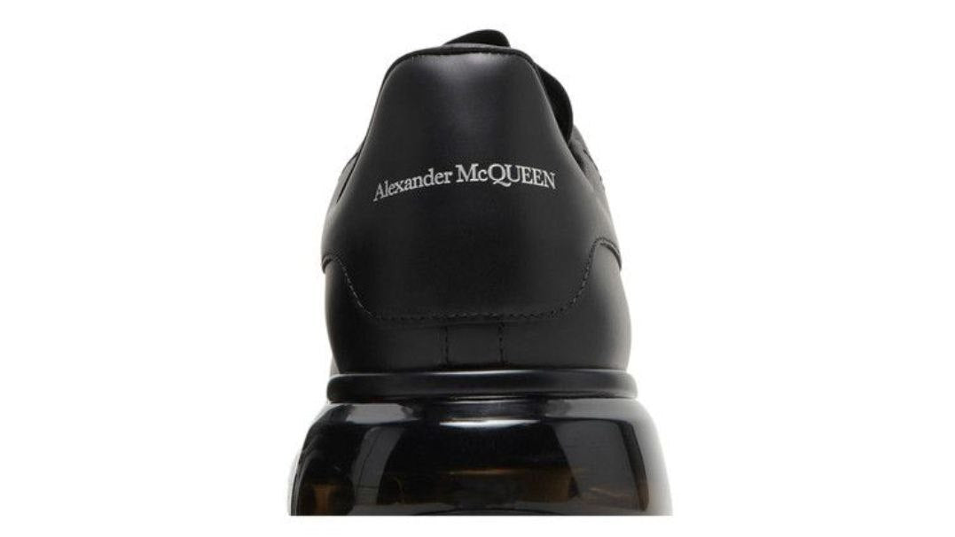 Alexander McQueen Oversized 'Clear Sole - Black'
