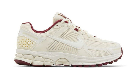 Nike Air Zoom Vomero 5 'Valentine's Day'