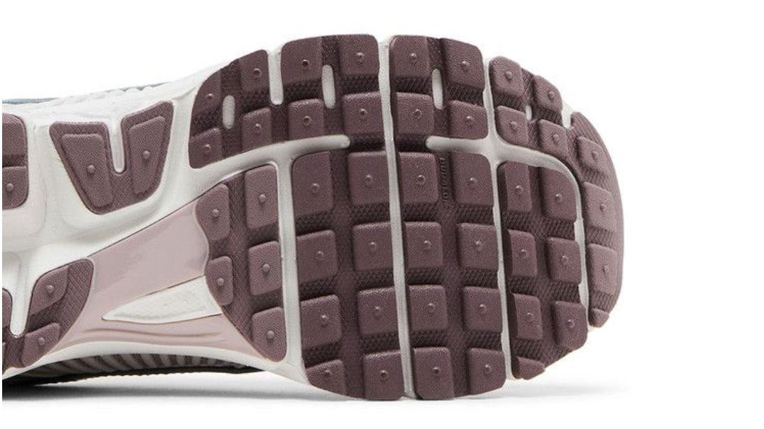 Air Zoom Vomero 5 'Chrome Platinum Violet'