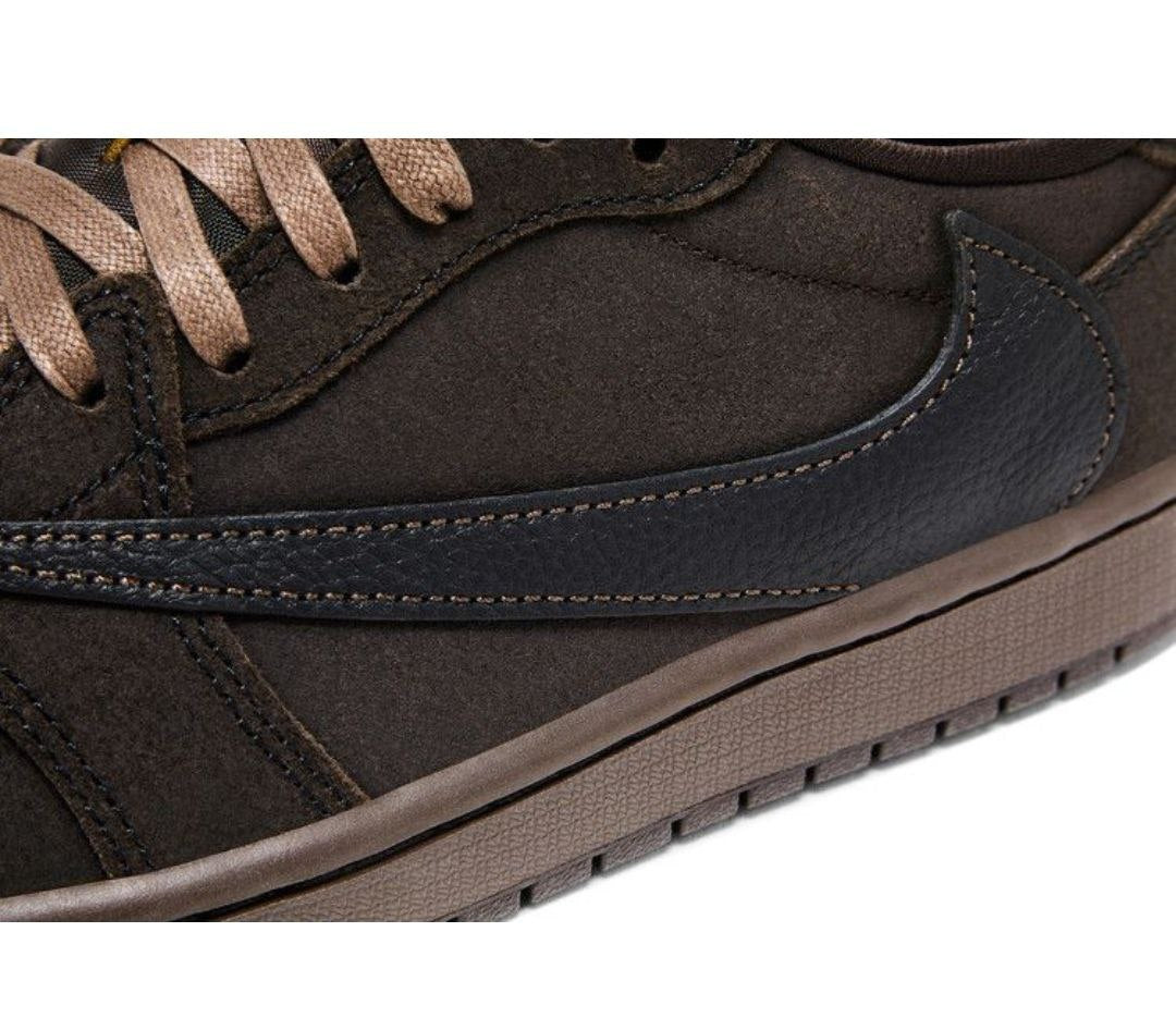 Air Jordan 1 Low × Travis Scott 'Velvet Brown'