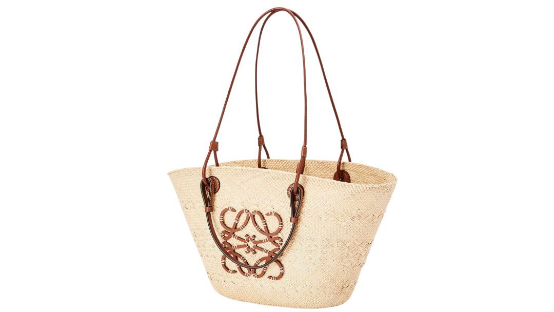Medium Anagram Basket bag in iraca palm and calfskin