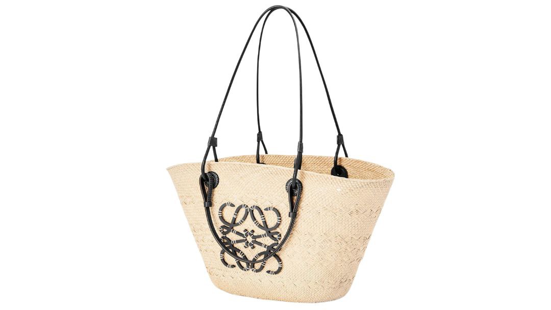 Medium Anagram Basket bag in iraca palm and calfskin