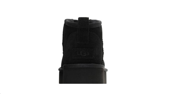 UGG Classic Ultra Mini Platorm Boot 'Black'