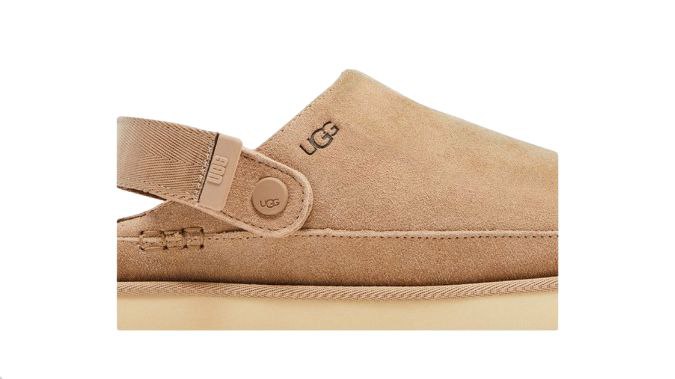 UGG Goldenstar Clog 'Sand'