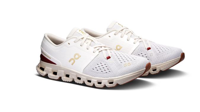 On Cloud × 4 'Pearl Ivory'