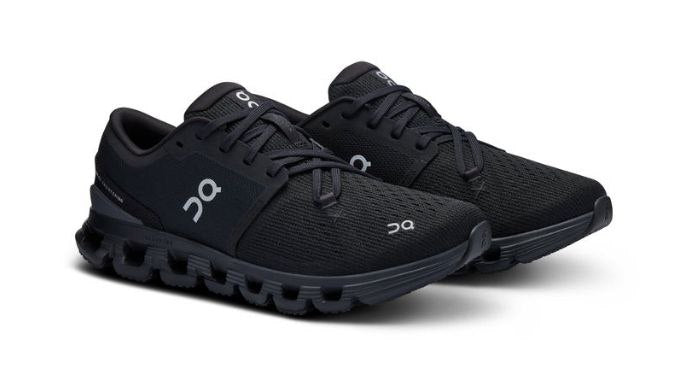 On Cloud × 4 'Black'