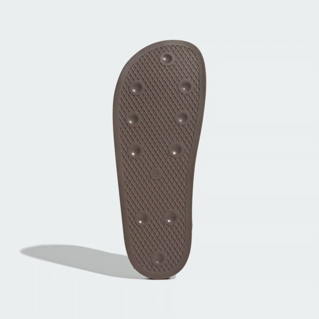 Adimule Slides 'Orange Gum'