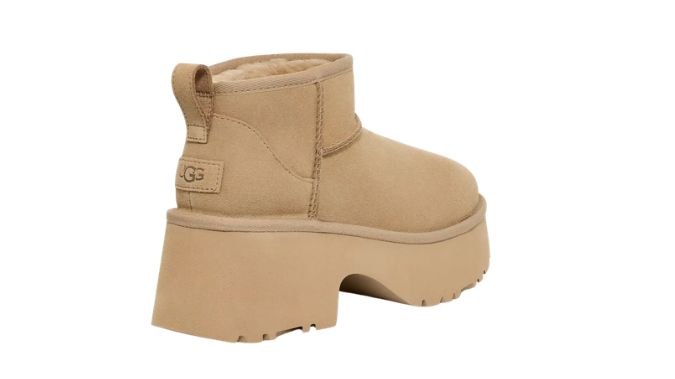 UGG Classic Ultra Mini Heights Boot 'Sand'